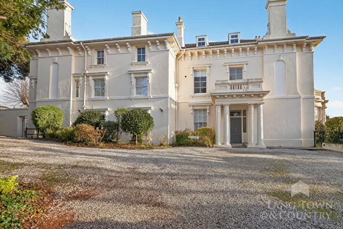 3 Bedroom Apartment For Sale In Molesworth Road, Stoke, Plymouth, PL3