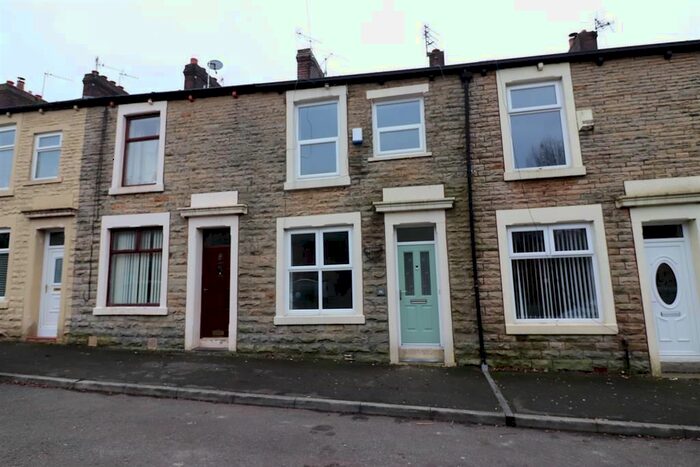 3 Bedroom Terraced House To Rent In Lightbown Street, Darwen, BB3