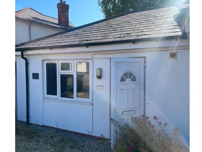 1 Bedroom Apartment To Rent In Queen Eleanor Road, Far Cotton, Northampton, NN4