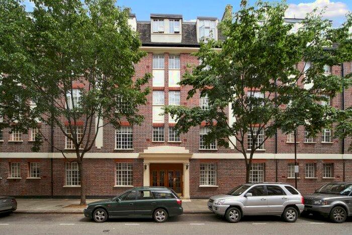 Studio To Rent In Chelsea Manor Street, London, SW3