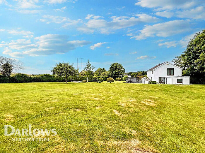 3 Bedroom Detached House For Sale In Hirwaun Road, Aberdare, CF44