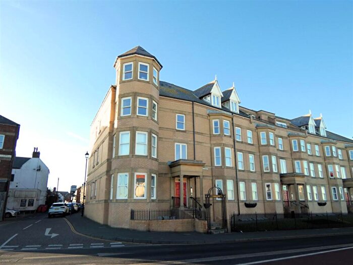 2 Bedroom Apartment For Sale In East Street, Tynemouth, NE30