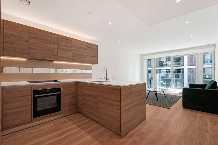 1 Bedroom Flat For Sale In Judde House, Duke Of Wellington Avenue, SE16