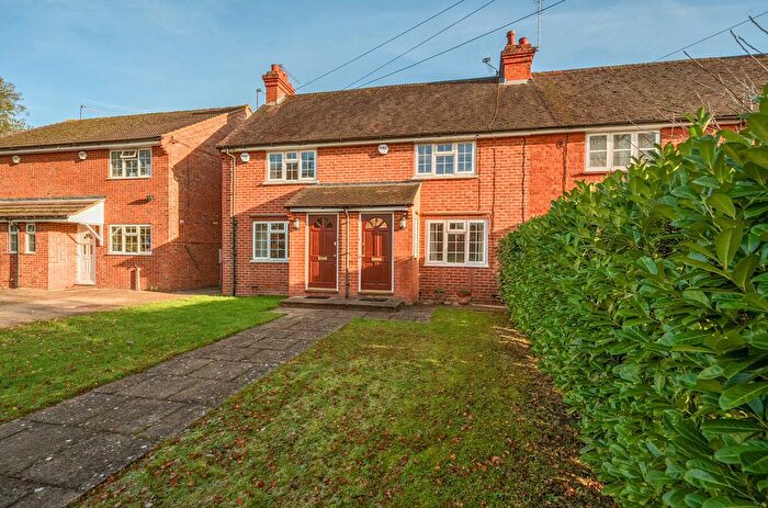 2 Bedroom Terraced House To Rent In Cannon Down Cottages, Cookham, SL6