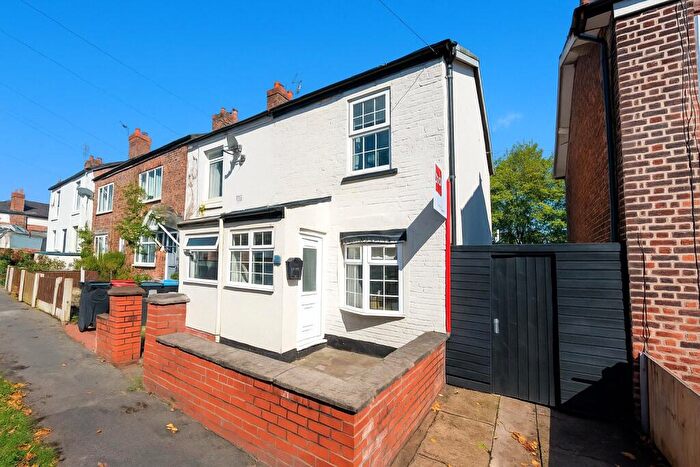 2 Bedroom Terraced House For Sale In Runcorn Road, Barnton, Northwich, Cheshire, CW8