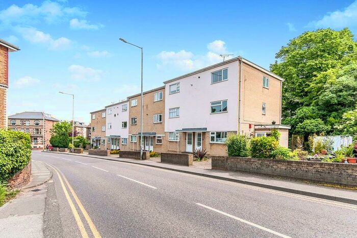 2 Bedroom Flat To Rent In Ramsgate Road, Broadstairs, CT10