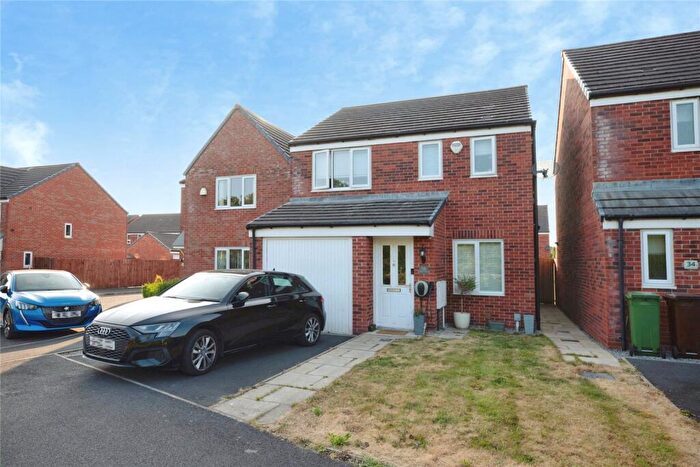 3 Bedroom Detached House For Sale In Cherry Avenue, Radcliffe, Manchester, Greater Manchester, M26