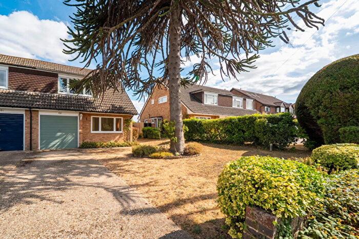 3 Bedroom Semi Detached House For Sale In Oakley Lane, Oakley, Basingstoke, RG23