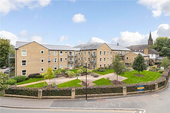 1 Bedroom Apartment For Sale In Bridge Street, Otley, West Yorkshire, LS21
