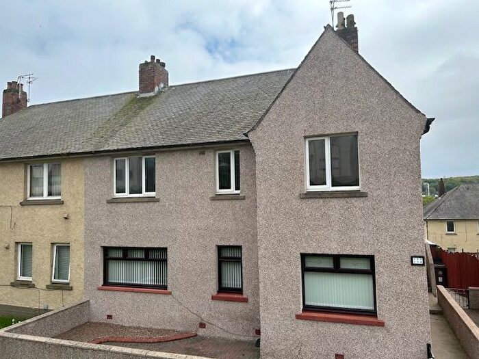 3 Bedroom Flat To Rent In Girdleness Road, Torry, Aberdeen, AB11