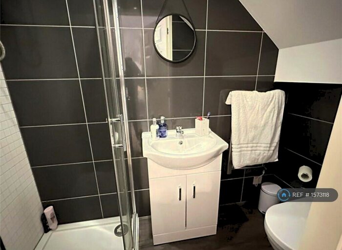 1 Bedroom Flat To Rent In High Street, Ilfracombe, EX34