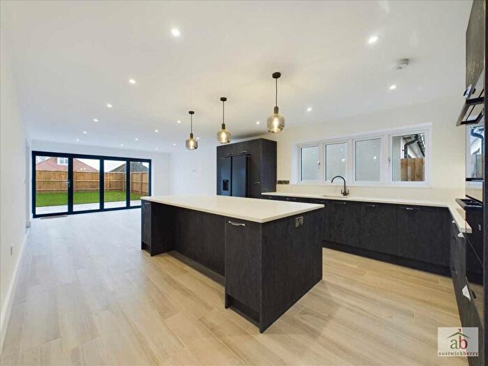 5 Bedroom Detached House For Sale In Oak House, Carlton Road, Kesgrave, IP5