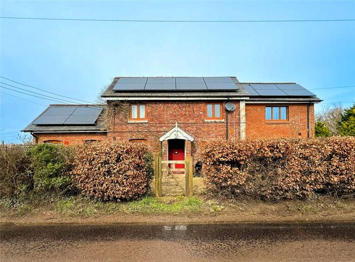 4 Bedroom Semi-Detached House For Sale In Burley Road, Bransgore, Christchurch, Dorset, BH23