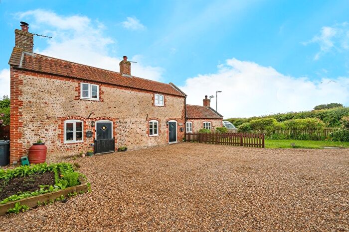 2 Bedroom Terraced House To Rent In Alicia Cottages, Walcott Road, Bacton, NR12