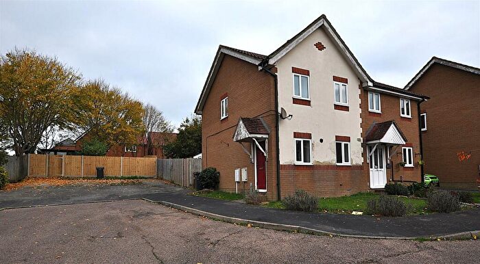 3 Bedroom House To Rent In Ashley Gardens, Amberstone, Hailsham, BN27