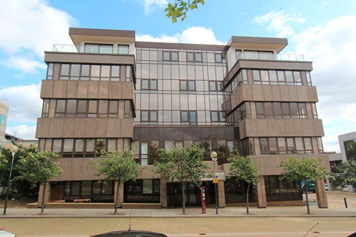 1 Bedroom Flat To Rent In Silbury Boulevard, Granton House, MK9