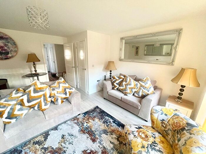 3 Bedroom Semi-Detached House To Rent In Skylark Rise, Nottingham, NG9