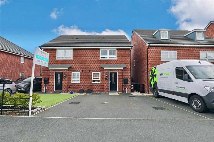 3 Bedroom Semi Detached House For Sale In Statford Drive, Prescot, Merseyside, L34