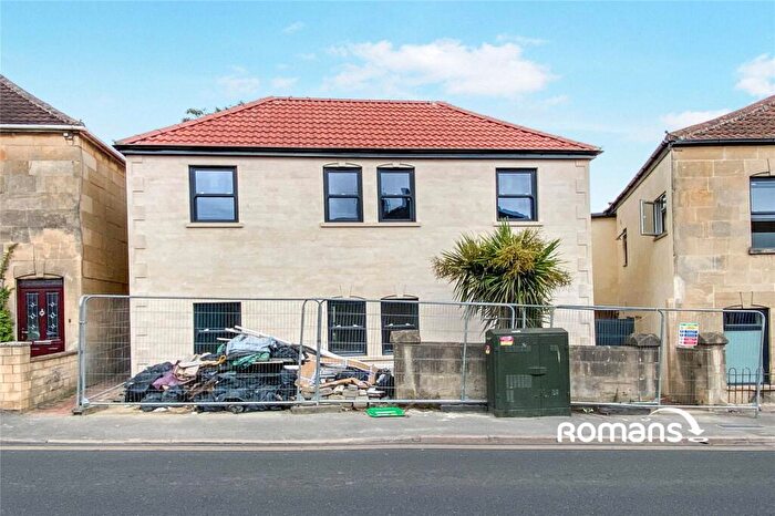 1 Bedroom Flat To Rent In Herbert Road, Bath, Somerset, BA2