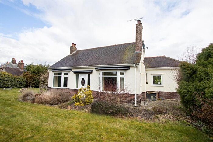 4 Bedroom Detached Bungalow For Sale In Foljambe Avenue, Walton, Chesterfield, S40