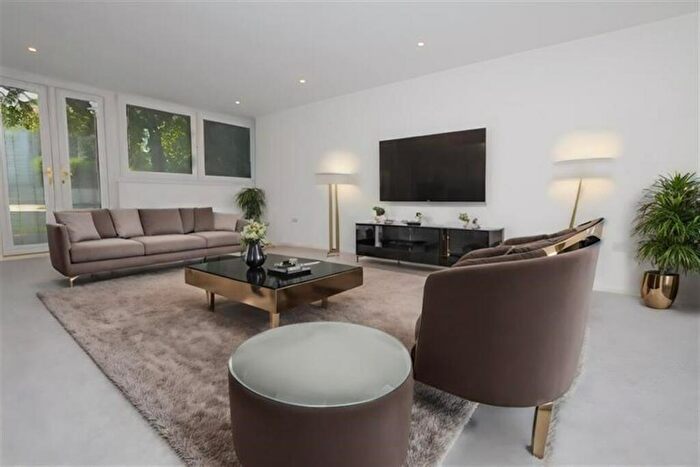 2 Bedroom Apartment To Rent In Charnwood, High Road, Buckhurst Hill, IG9
