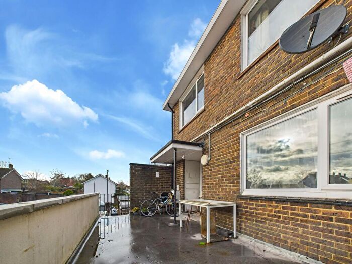 3 Bedroom Maisonette To Rent In Southgate Parade, Crawley, RH10