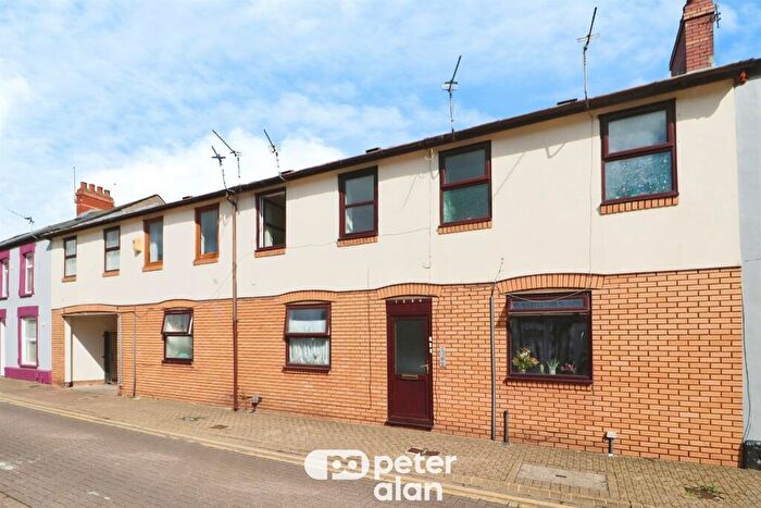 1 Bedroom Flat For Sale In Rhymney Street, Cardiff, CF24