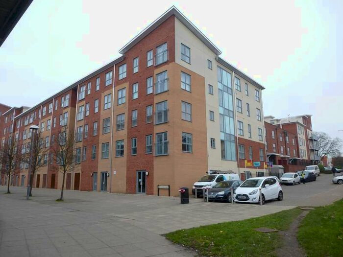 2 Bedroom Flat To Rent In Moulsford Mews, Reading, RG30