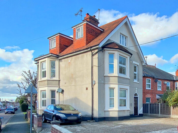 2 Bedroom Flat To Rent In Frimley Road, Camberley, Camberley, GU15