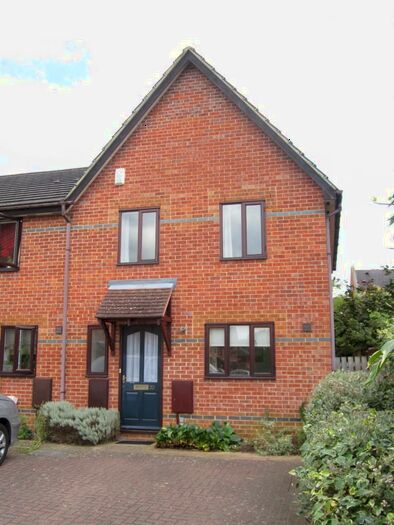 4 Bedroom End Of Terrace House To Rent In Kirby Place, East Oxford, OX4