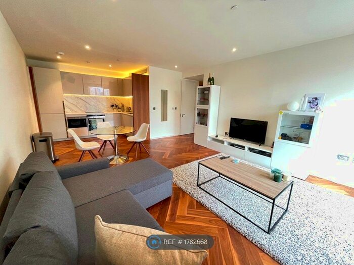 1 Bedroom Flat To Rent In Ambassador Building, London, SW11