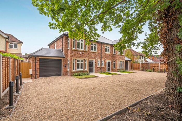 4 Bedroom Semi-Detached House To Rent In Green Meadows, Ascot, SL5