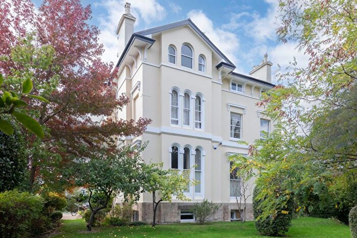 4 Bedroom Flat For Sale In Hatherley Road, Hatherley, Cheltenham, GL51