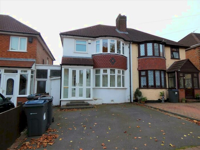 3 Bedroom Semi-Detached House To Rent In Sunnymead Road, Sunnymead Road, Birmingham, B26