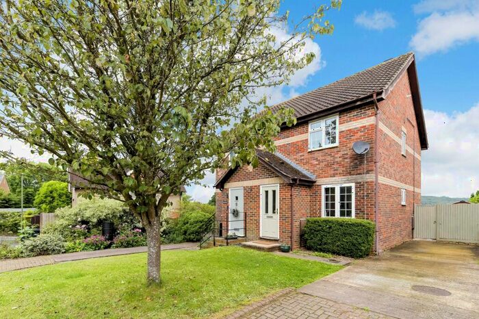 2 Bedroom Semi-Detached House For Sale In Gayler Close, Bletchingley, RH1