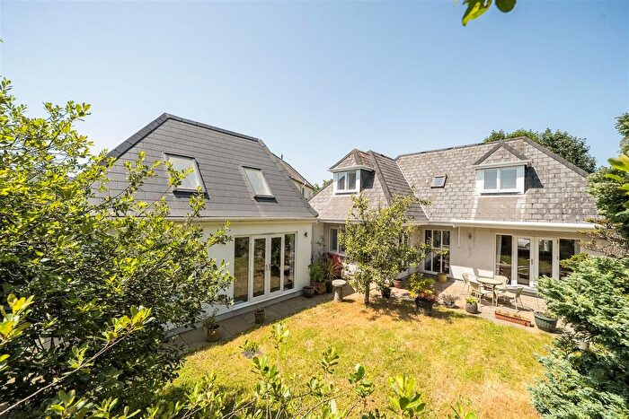 3 Bedroom Detached Bungalow For Sale In Treliever Road, Mabe Burnthouse, Penryn, TR10