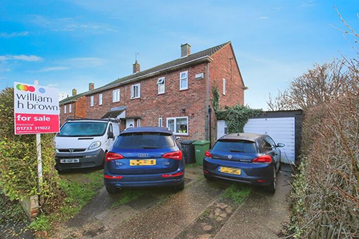 2 Bedroom Semi-Detached House For Sale In Viney Close, Peterborough, PE1