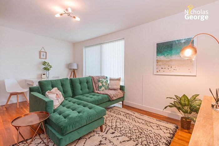 1 Bedroom Flat To Rent In Hemisphere Apartments, Edgbaston, B5