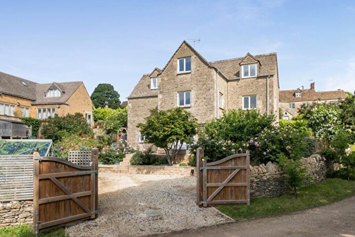 5 Bedroom Detached House To Rent In Oakridge Lynch Gloucestershire, GL6