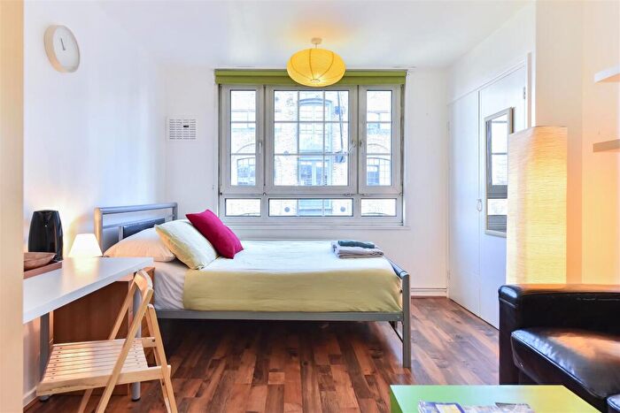 5 Bedroom Flat To Rent In Boyd Street, London, E1
