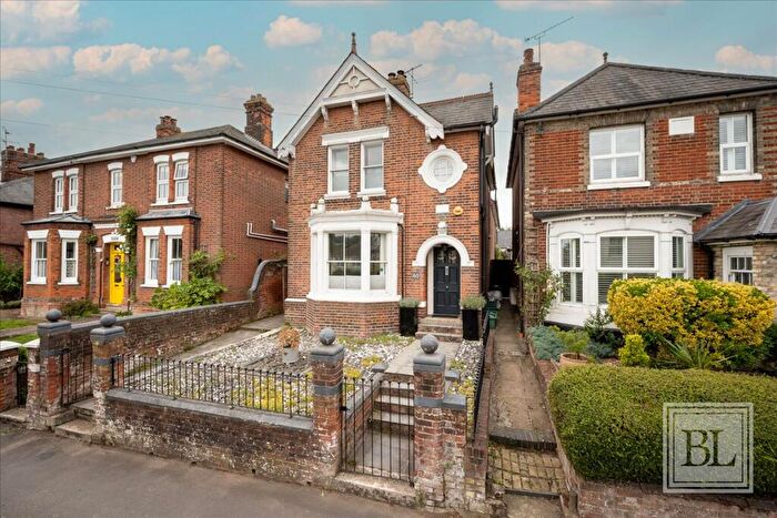 4 Bedroom Detached House For Sale In Bergholt Road, Colchester, CO4