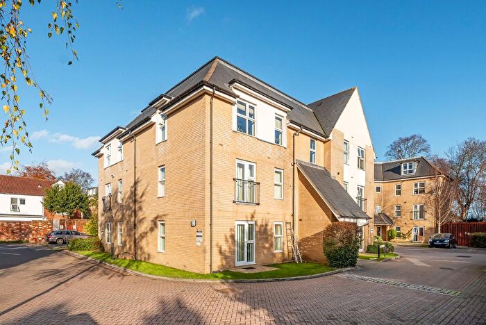 1 Bedroom Flat To Rent In Lindoe Close, Banister Park, Southampton, Hampshire, SO15
