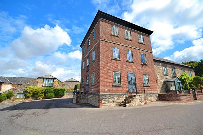 2 Bedroom Flat For Sale In Athelstan Road, Dorchester, DT1