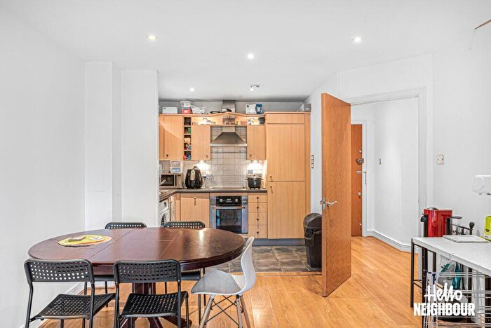 2 Bedroom Apartment To Rent In High Street, London, E15