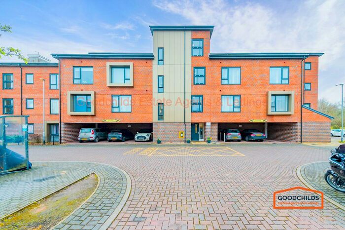 2 Bedroom Flat To Rent In Swanside Court, Brownhills, WS8