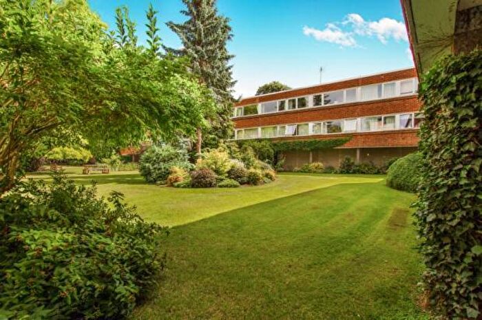 2 Bedroom Flat To Rent In Gilmerton Court, CB1