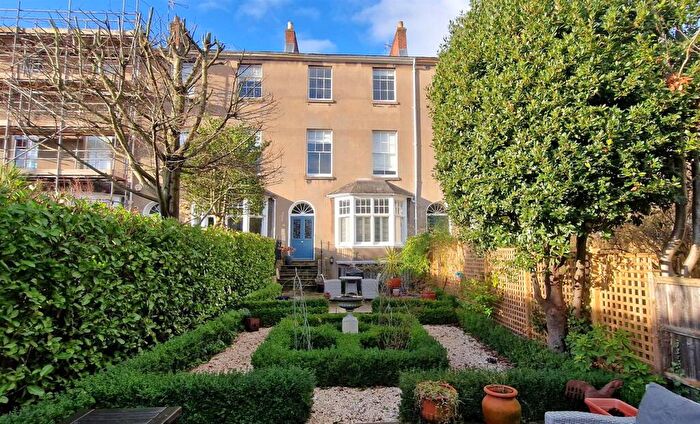 5 Bedroom Town House For Sale In Milverton Crescent, Leamington Spa, CV32