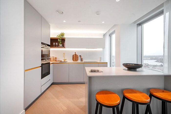 3 Bedroom Flat For Sale In Peninsula Riverfront, Cutter Lane, Greenwich Peninsula, SE10