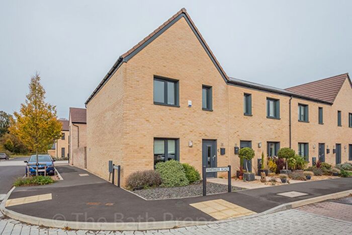 3 Bedroom End Of Terrace House To Rent In Mulberry Park, Bath, BA2