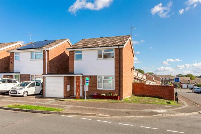 3 Bedroom House To Rent In Westminster Road Wellingborough Northants, NN8